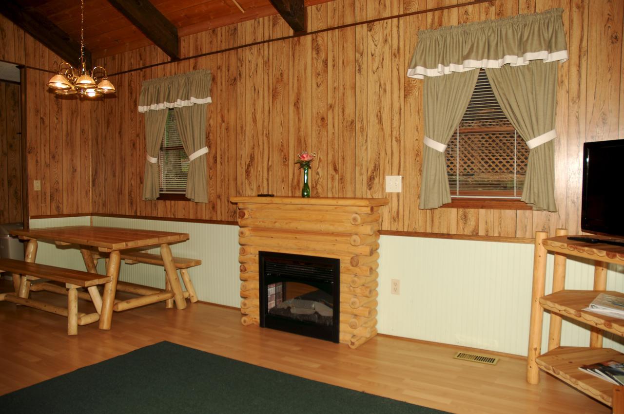 Carolina Landing Camping Resort Deluxe Cabin 4 Fair Play Экстерьер фото