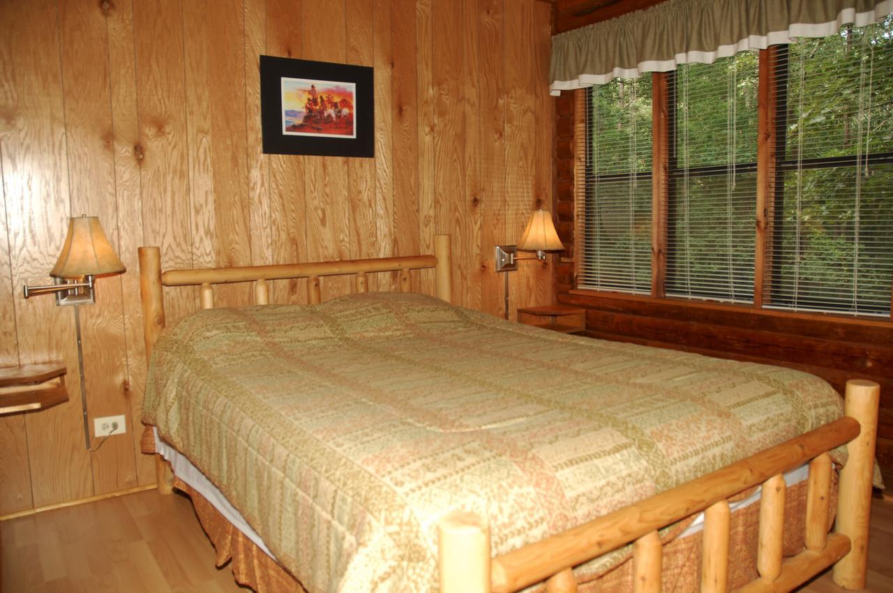 Carolina Landing Camping Resort Deluxe Cabin 4 Fair Play Экстерьер фото