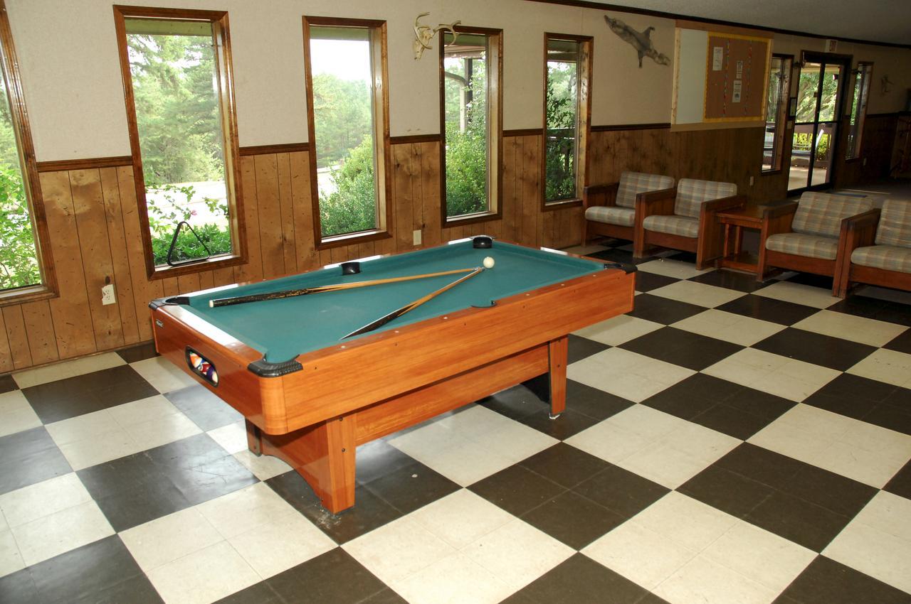 Carolina Landing Camping Resort Deluxe Cabin 4 Fair Play Экстерьер фото